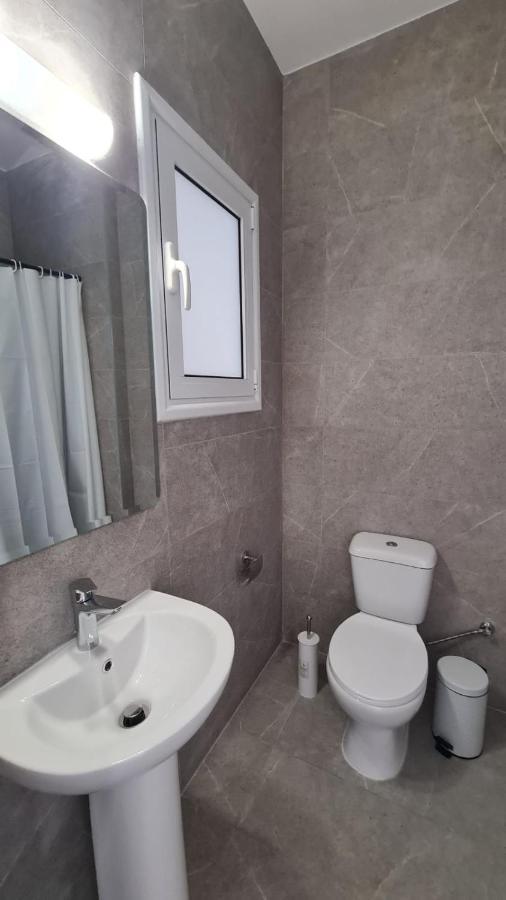 Laertis Apartments - By Imh Travel & Tours Paphos Luaran gambar