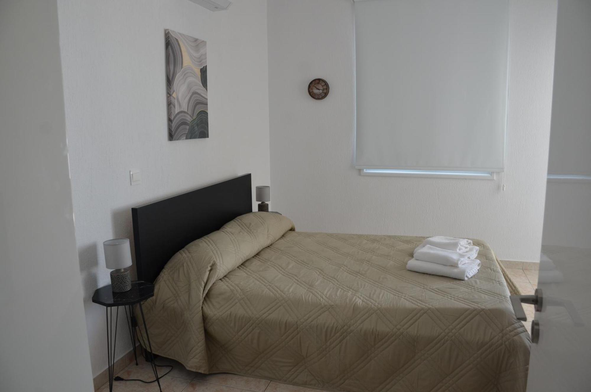 Laertis Apartments - By Imh Travel & Tours Paphos Luaran gambar