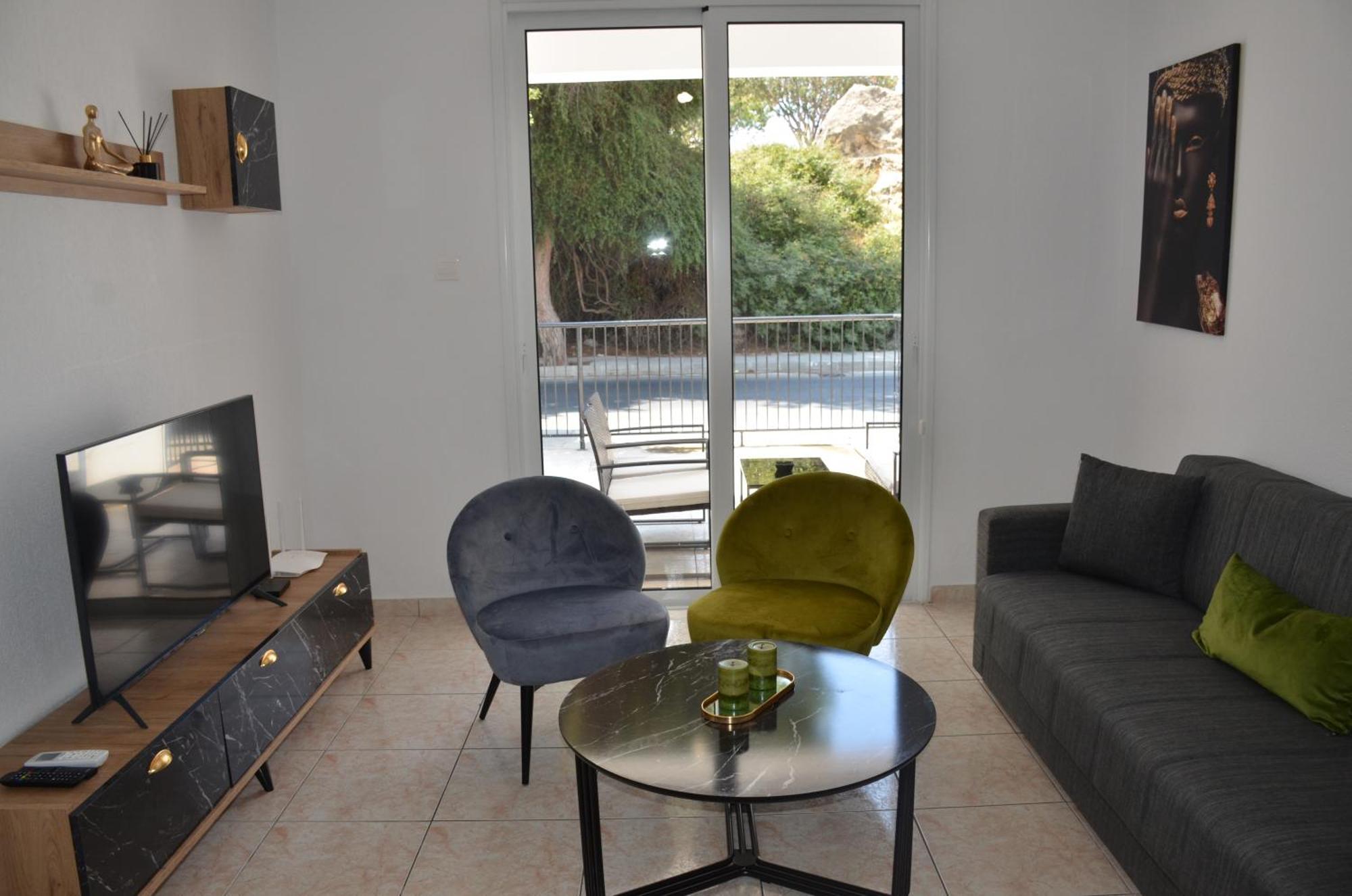 Laertis Apartments - By Imh Travel & Tours Paphos Luaran gambar