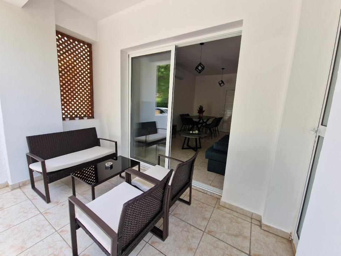 Laertis Apartments - By Imh Travel & Tours Paphos Luaran gambar