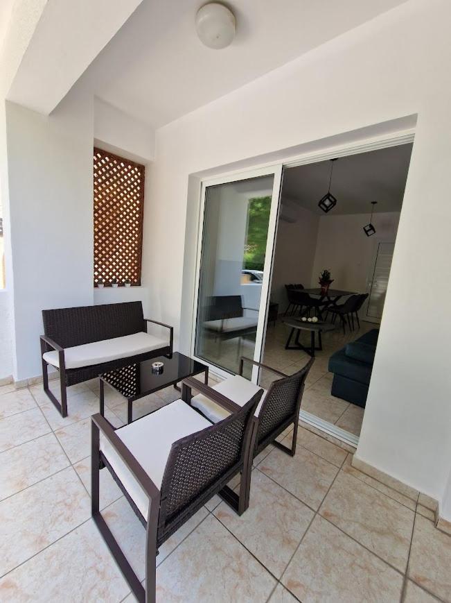 Laertis Apartments - By Imh Travel & Tours Paphos Luaran gambar
